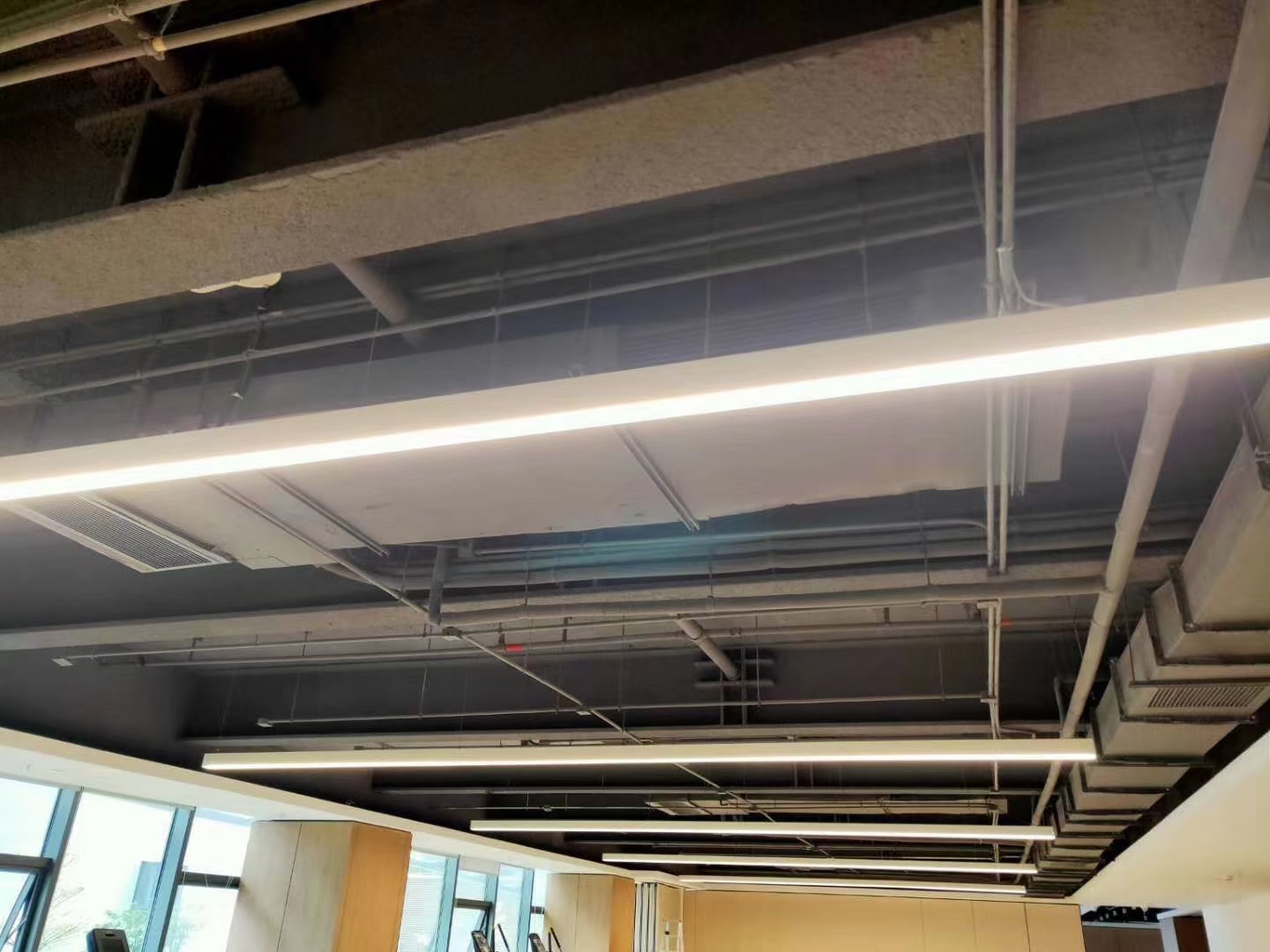 ¿Por qué las luces lineales LED para interiores se están volviendo populares?